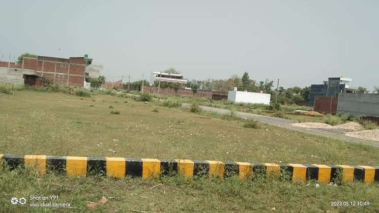 Hind City Near Awadh Low College