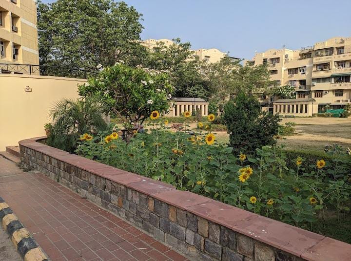 Resale 4 Bedroom 2637 Sq.Ft. Apartment in DLF Signature Residences, Dlf