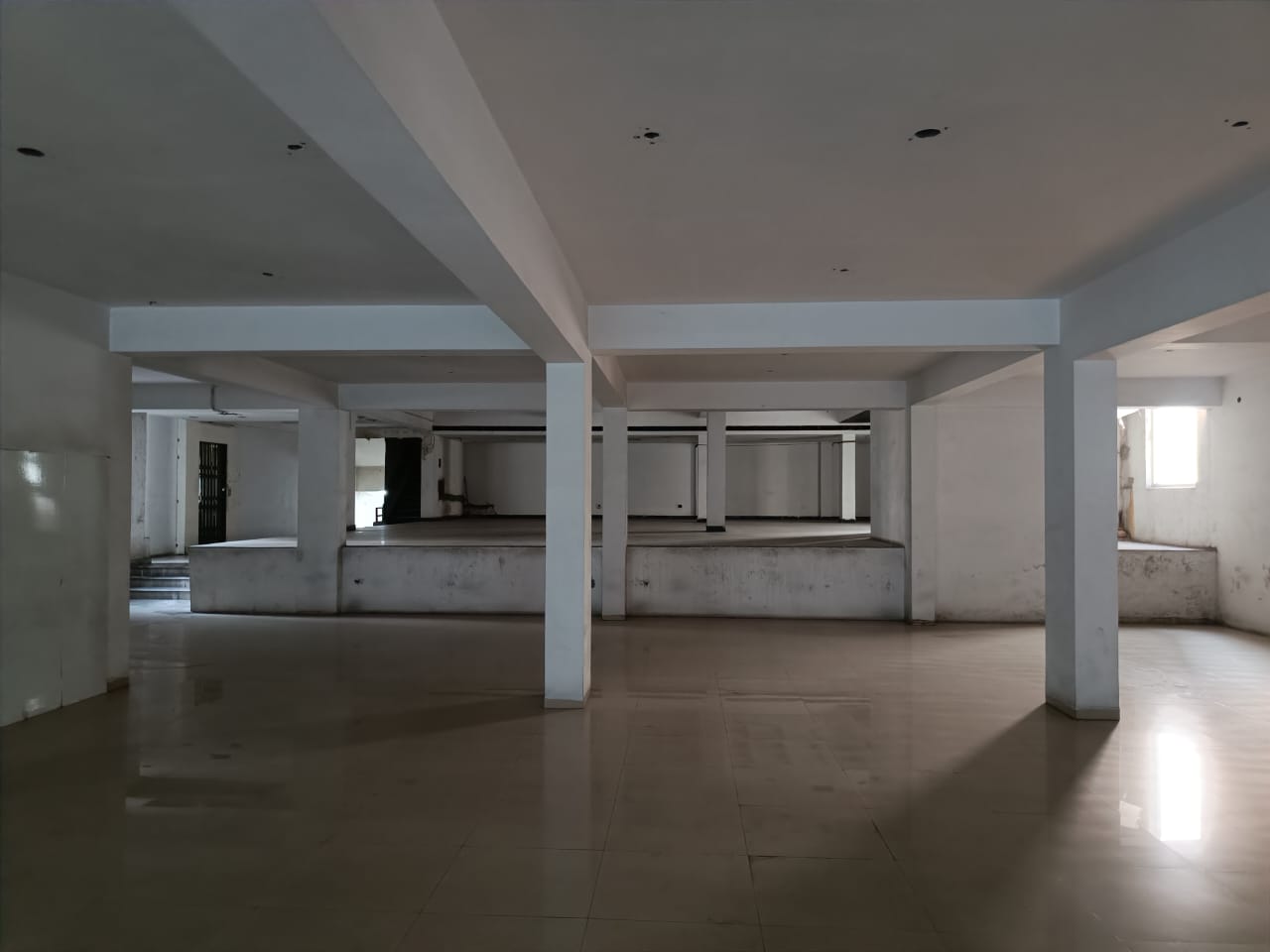 Rental Commercial Shop 6000 Sq.Ft. in Jubilee Hills Hyderabad 6123561