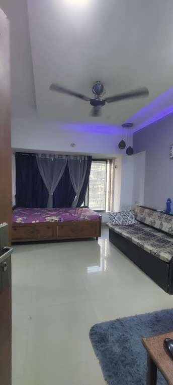 1 BHK Apartment For Rent in Royal Palms Goregaon East Mumbai 6125872