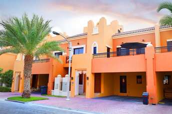 4 BR  Villa For Sale in Bloomingdale Villas, Dubai Sports City, Dubai - 6125848