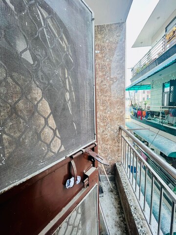 Balcony in 1 BHK Builder Floor at Dwarka Mor – for Rent
