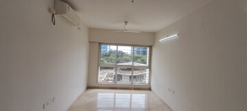 Room in 1 BHK Apartment at Godrej The Trees, Vikhroli East – for Sale