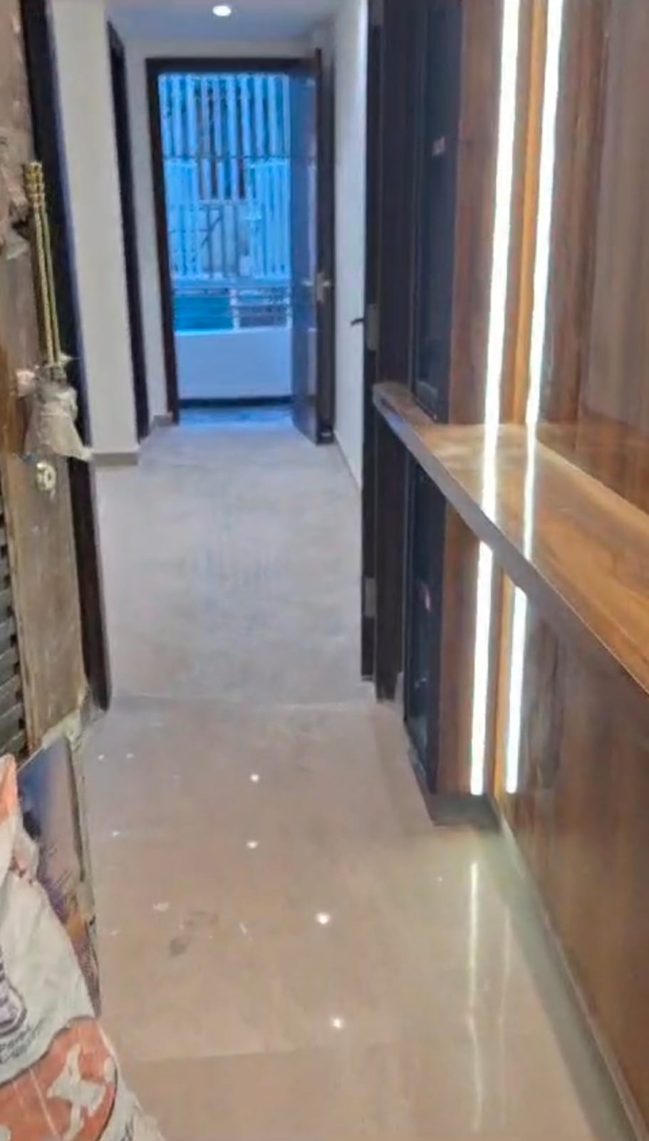 Rental 2 Bedroom 900 Sq.Ft. Builder Floor in Jangpura Delhi 6128530