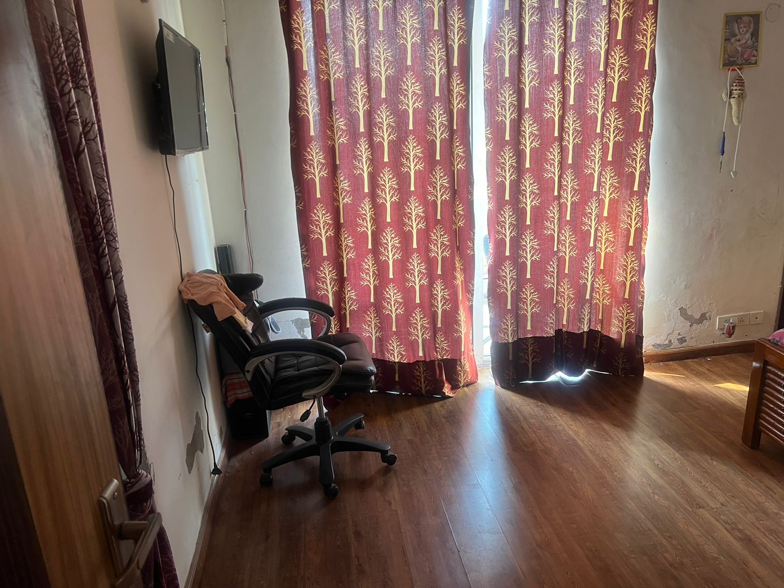 Rental 3 Bedroom 1947 Sq.Ft. Apartment in Satya The Hermitage, Sector