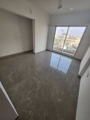 Room in 3 BHK Apartment at Andheri West – for Rent