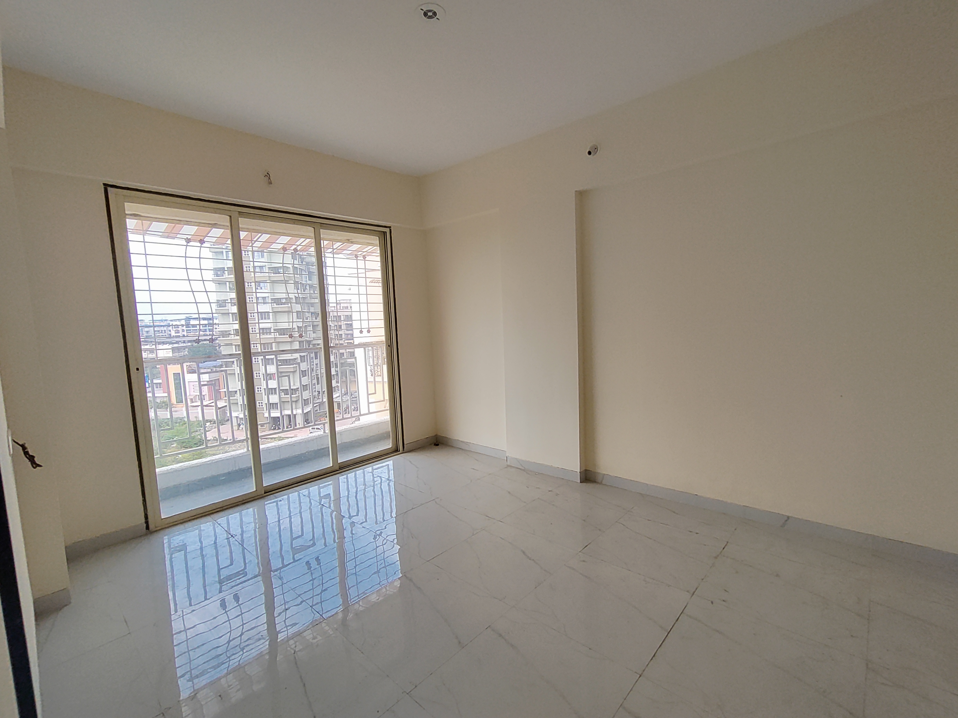 2 BHK + Study Room Apartment For Rent in The City Properties 