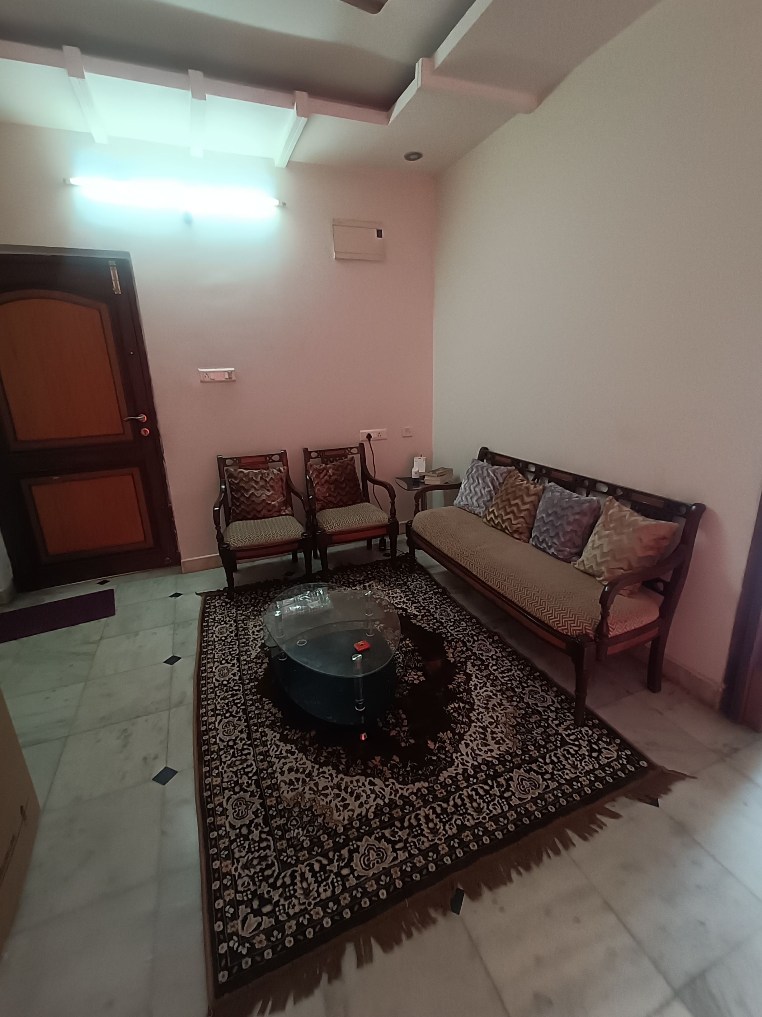 Rental 1.5 Bedroom 900 Sq.Ft. Penthouse in Suma Residency Somajiguda