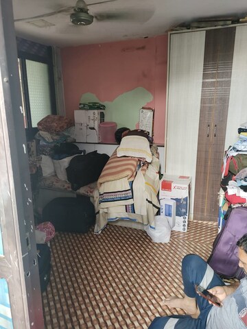 Team Area in 3 BHK Builder Floor at Sector 77 – for Sale