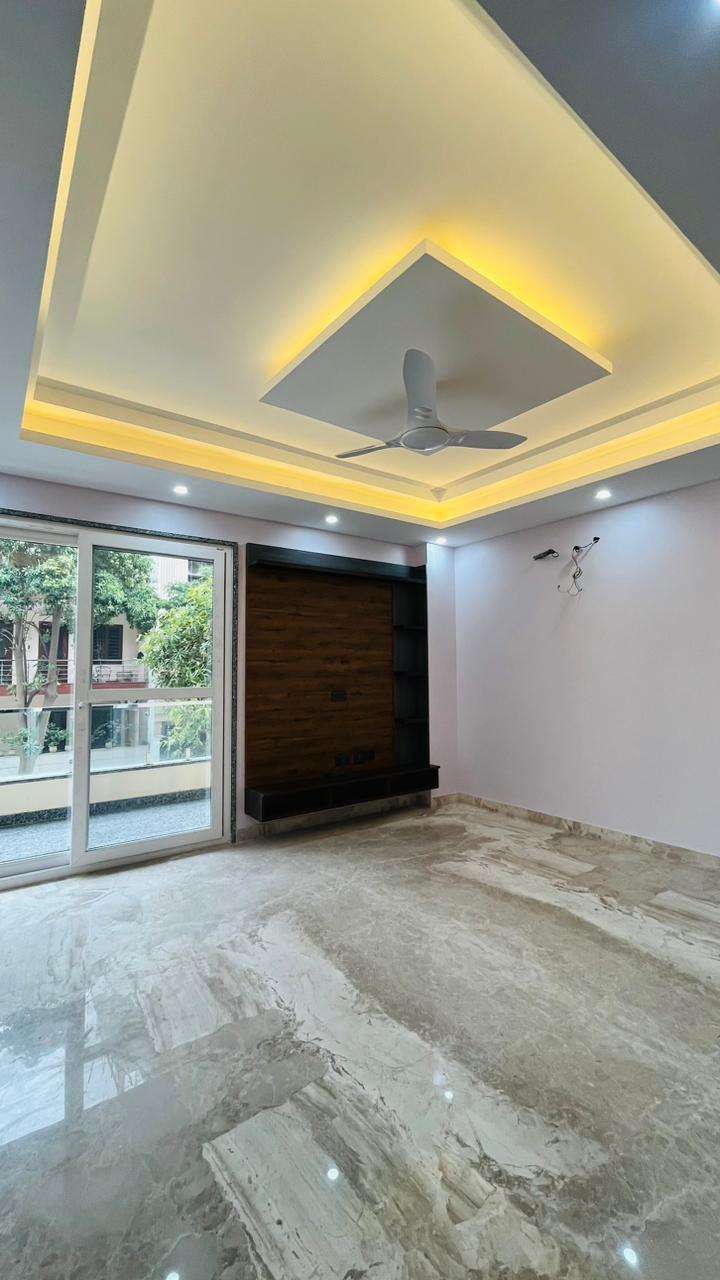 4 Bedroom 384 Sq.Yd. Builder Floor in South City 2 Gurgaon