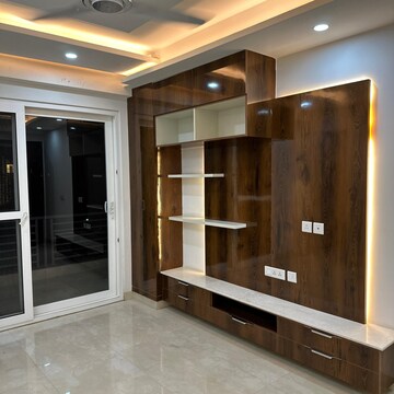 Room in 3 BHK Apartment at Sector 57 – for Rent