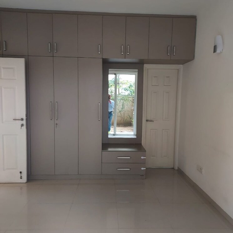 Cover Image, emaar-emerald-hills-phase-2 3 Bedroom 1380 Sq.Ft. Apartment In Sector 65 Gurgaon 6141037