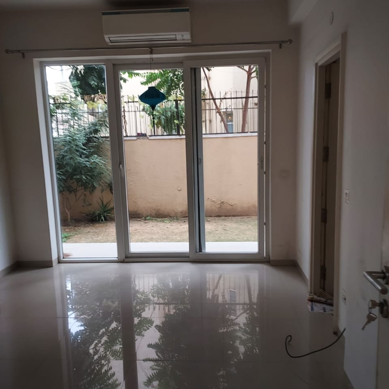 3 BHK + Servant Room Apartment For Rent in Emaar Emerald Hills Phase 2