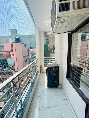 Balcony in 3 BHK Builder Floor at Dwarka Mor – for Rent