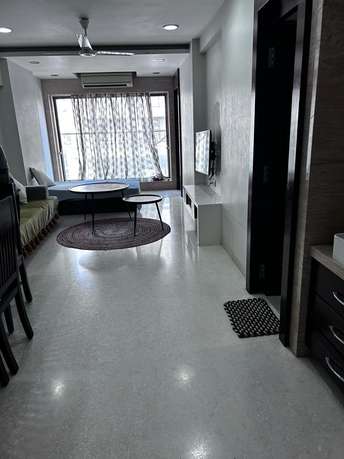 2 BHK Apartment For Rent in Napeansea Road Mumbai 6143757