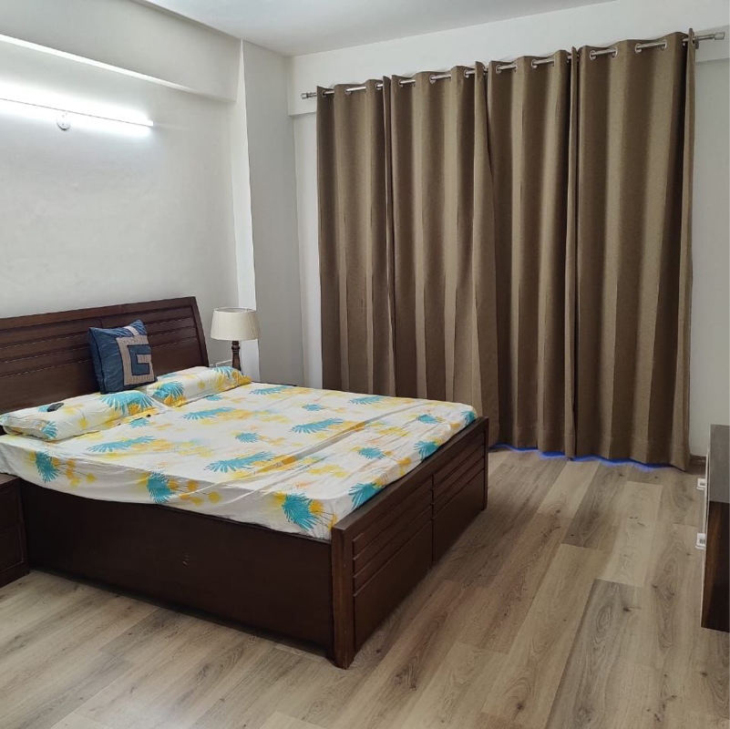 3 BHK + Servant Room Apartment For Rent in Godrej Aria