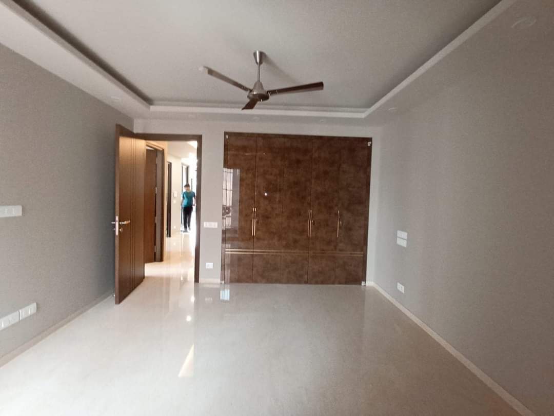 Rental 2.5 Bedroom 1450 Sq.Ft. Apartment in Freedom Fighters Enclave