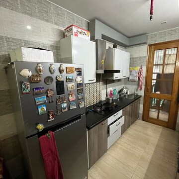 Kitchen in 3 BHK Builder Floor at Janakpuri – for Rent