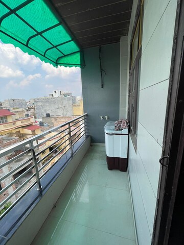 Balcony in 3 BHK Builder Floor at Dwarka Mor – for Rent