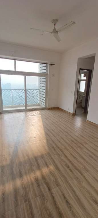 3.5 BHK Apartment For Resale in Amrapali Eden Park Sector 50 Noida 6149035