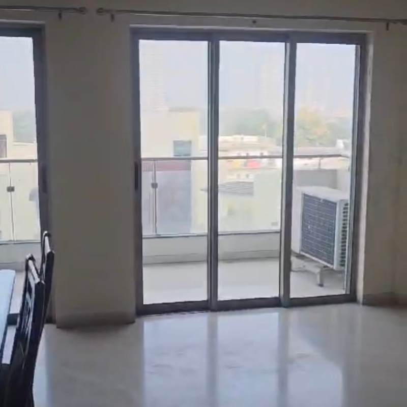 3 BHK + Servant Room Apartment For Rent in Tata Raheja Raisina Residency