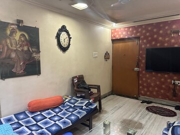 Master Bedroom in 1 BHK Apartment at Andheri West – for Rent