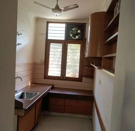 3 Bedroom 66 Sq.Yd. Independent House in Palam Vihar Gurgaon