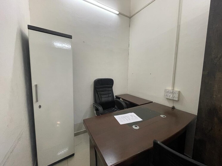 Team Area, rustomjee-eaze-zone-mall Commercial Office Space 174 Sq.Ft. In Malad West Mumbai 6150767