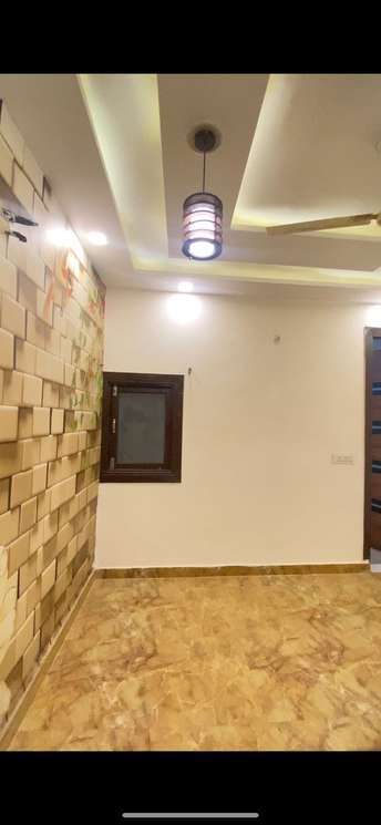 2 BHK Builder Floor For Resale in Mohan Garden Delhi 6151639