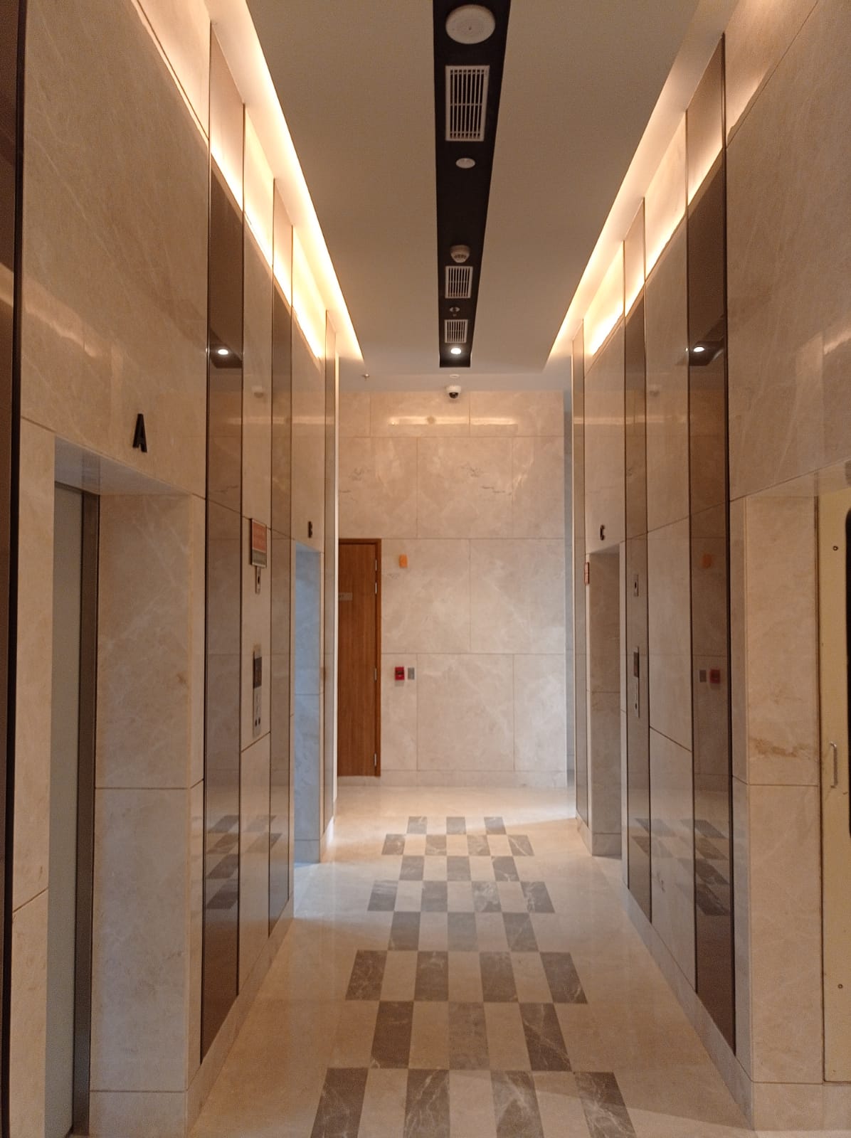 Rental 3 Bedroom 267 Sq.Ft. Apartment in Emaar MGF Emerald Hills