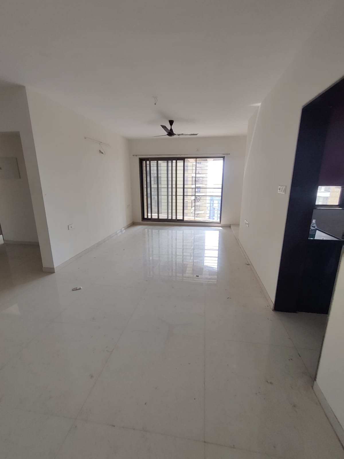 Rental 3 Bedroom 950 Sq.Ft. Apartment in Acme Ozone, Manpada Thane 6154437