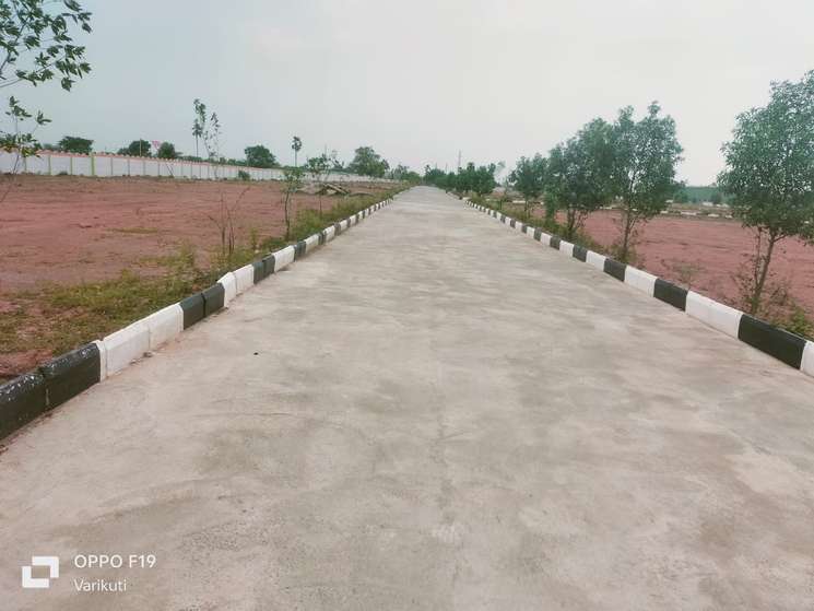 Padmasri TownshipS-Near By HyderabaD-Vijayawada Highway