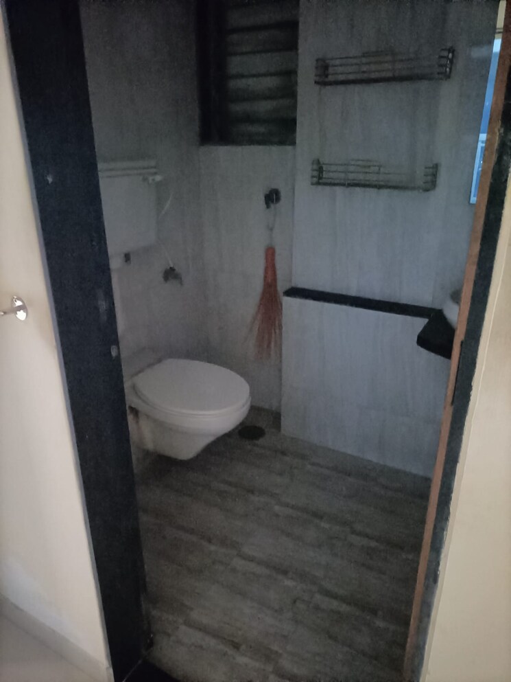 Bathroom, seasons-autumn 2 Bedroom 1204 Sq.Ft. Apartment In Kalyan West Thane 6156444