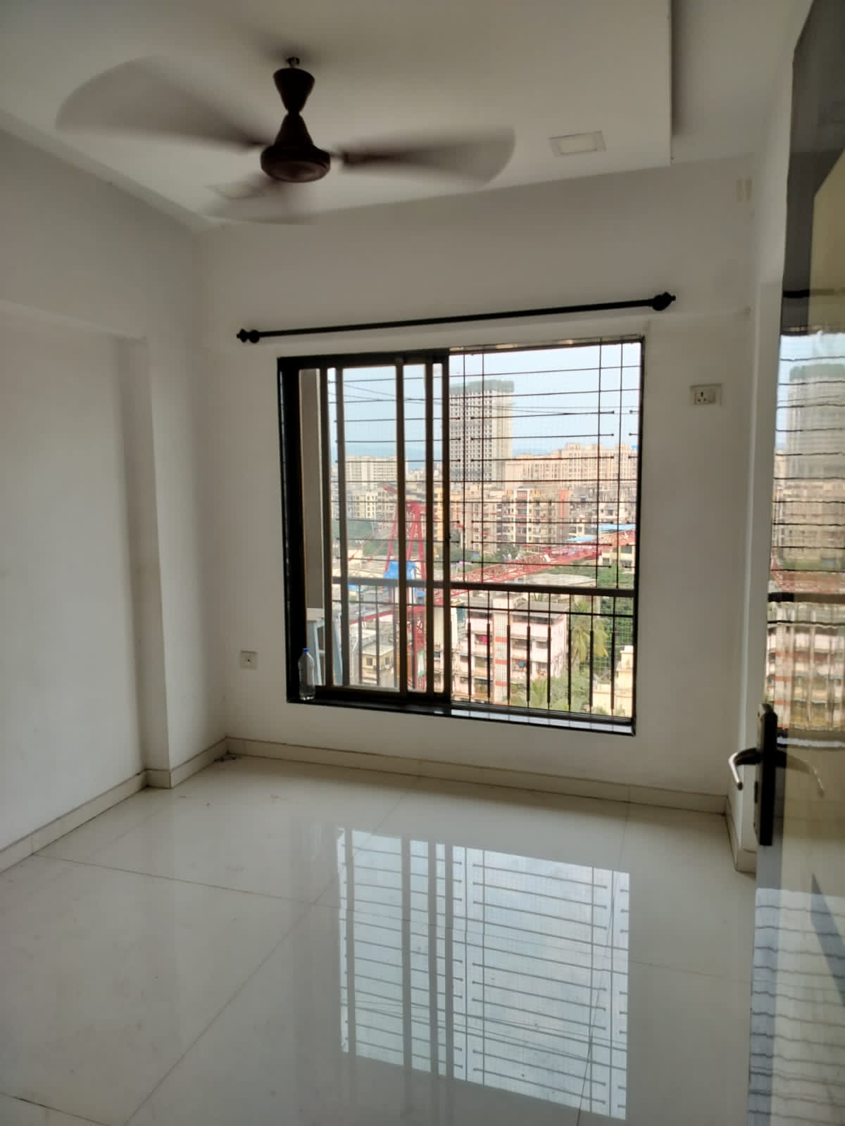 1 BHK Apartment For Resale in RNA NG Diamond Hill D Phase II Beverly Park Mumbai 6158239