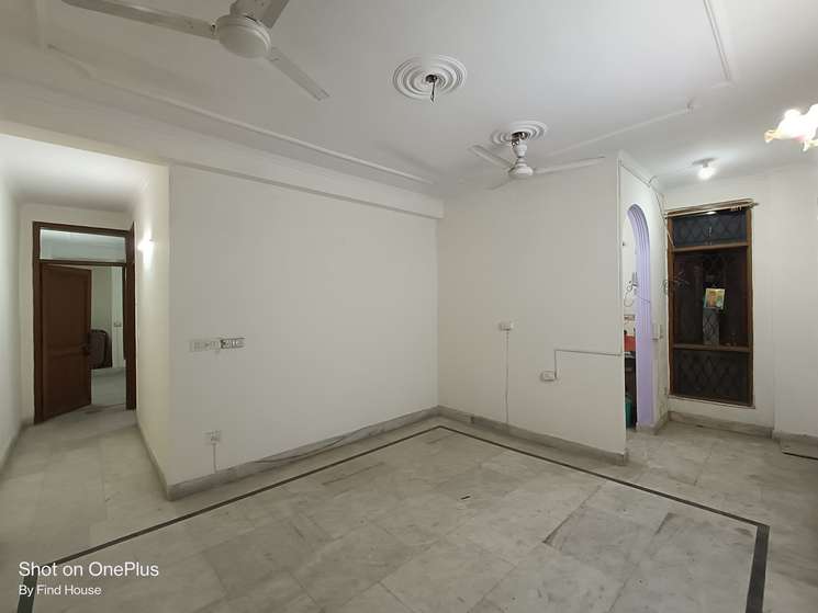2 Bedroom 800 Sq.Ft. Builder Floor in Savitri Nagar Delhi