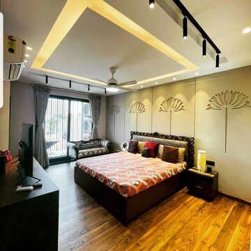 Bedroom in 3.5 BHK Apartment at Unitech Harmony, Sector 50 – for Rent