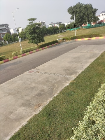  Shop – Garden View at Sushant Golf City - for Sale