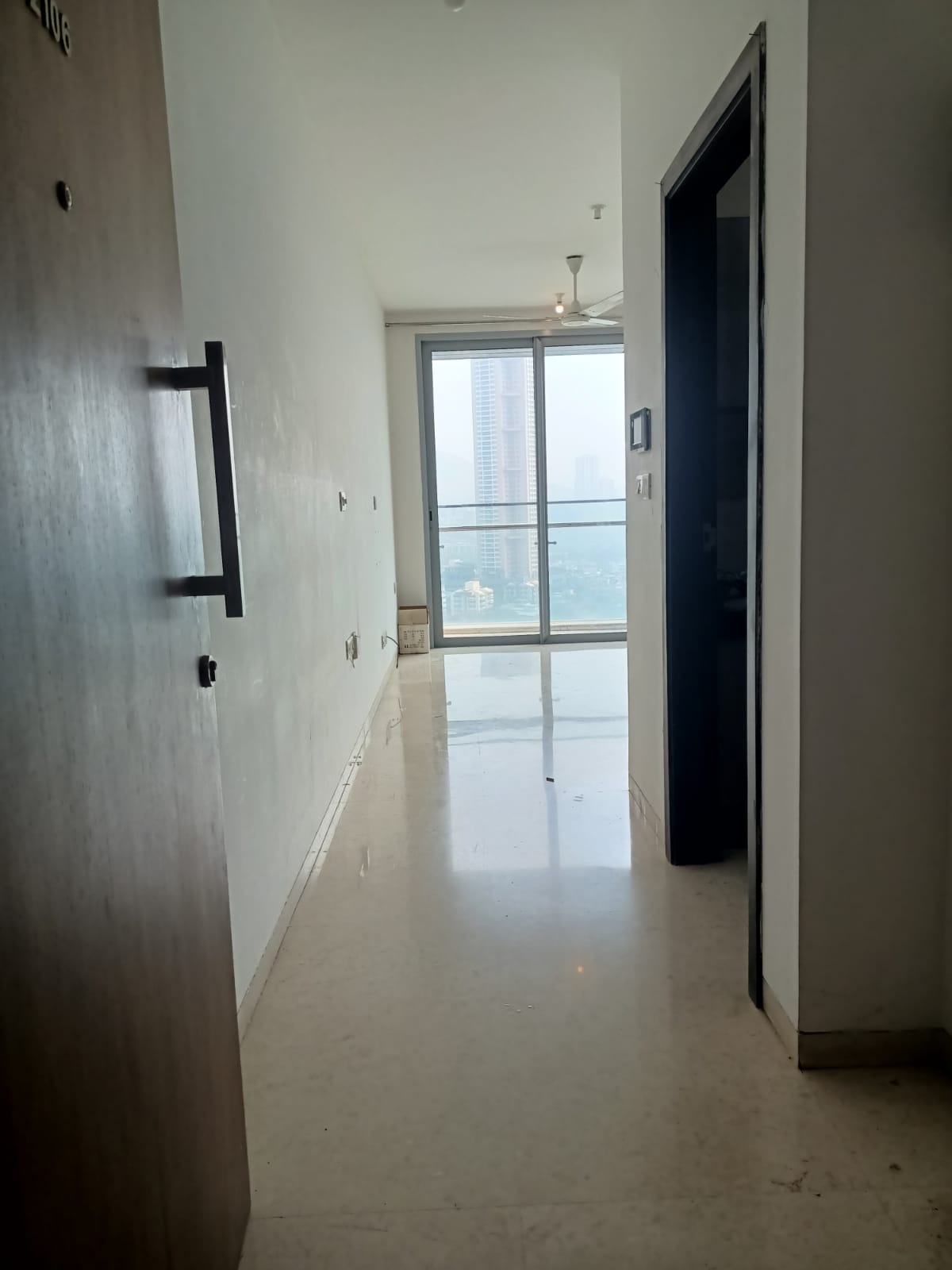 Rental 3 Bedroom 912 Sq.Ft. Apartment in Oberoi Eternia, Mulund West