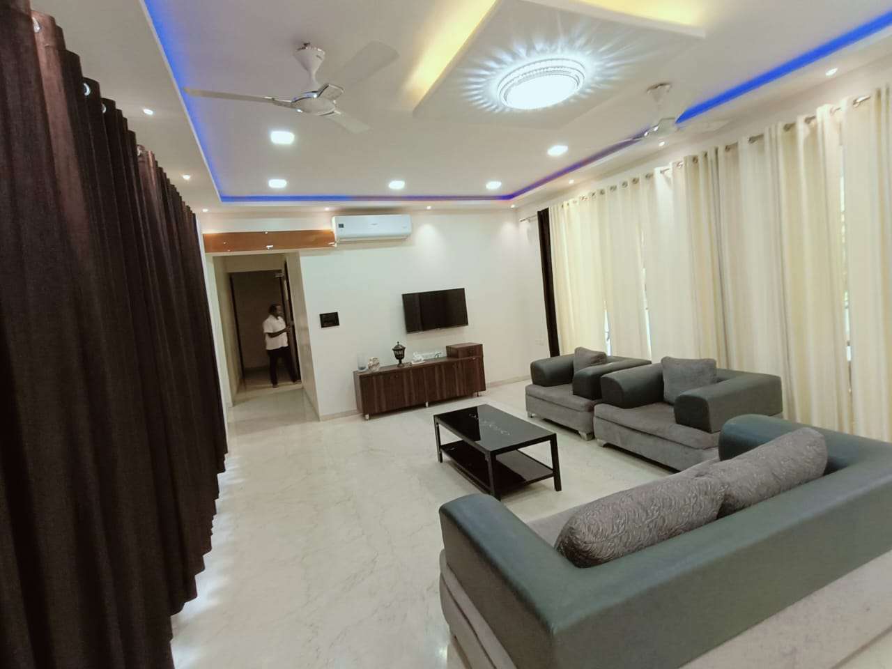 4 BHK Apartment For Rent in Veerabhadra Nagar Pune 6166776
