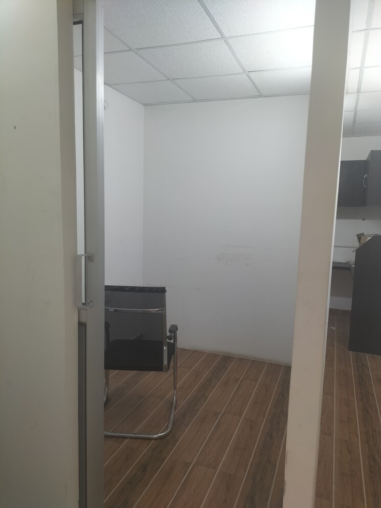 Floor Plan, sushant golf city Commercial Office Space 214 Sq.Ft. In Sushant Golf City Lucknow 6168033