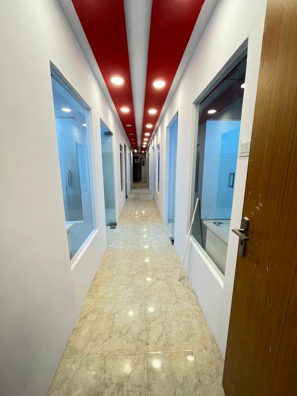 Rental Commercial Office Space 600 Sq.Ft. in Sector 2 Noida 6396614