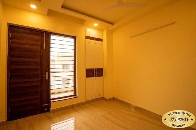 3 Bedroom 267 Sq.Yd. Builder Floor in Ballabhgarh Sector 2 Faridabad