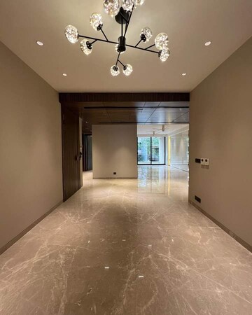 3.5 BHK Apartment For Sale in Ambience Island Lagoon, Sector 24