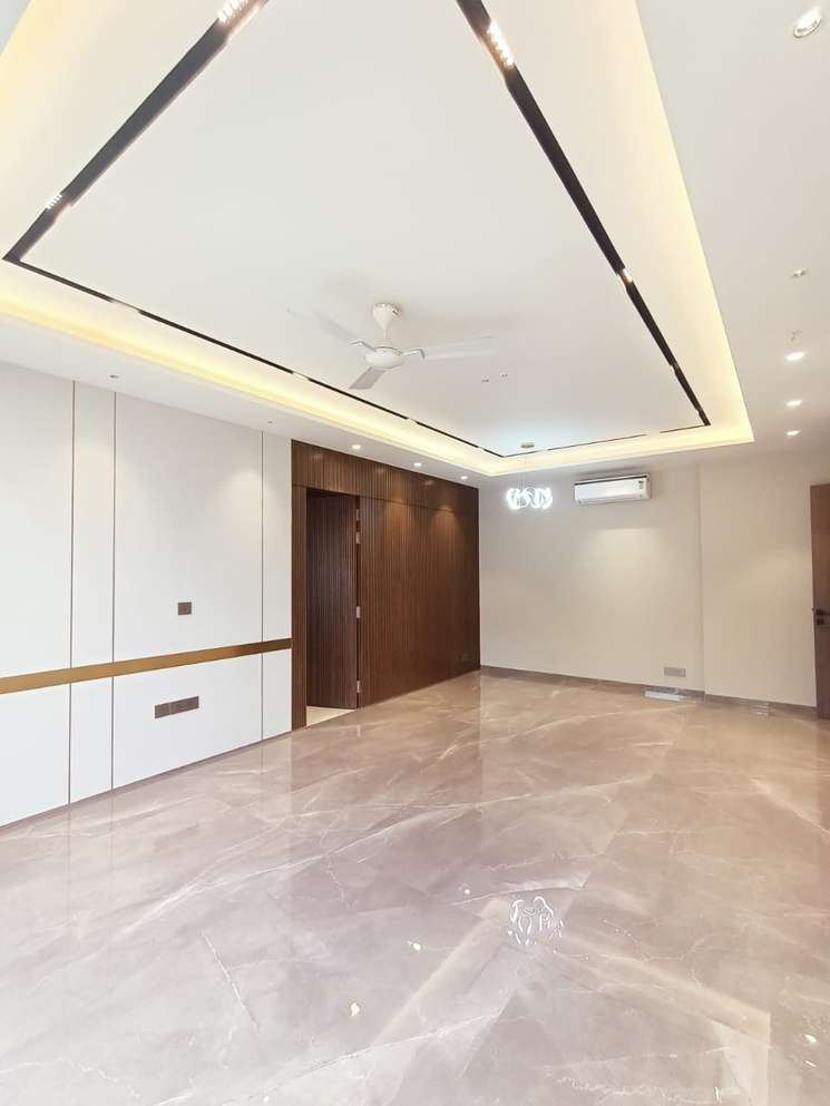 4 Bedroom 500 Sq.Yd. Builder Floor in Sector 55 Gurgaon