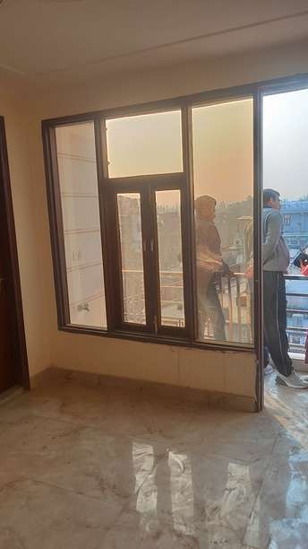 2 BHK Builder Floor For Resale in Jawahar Park Delhi 6179605