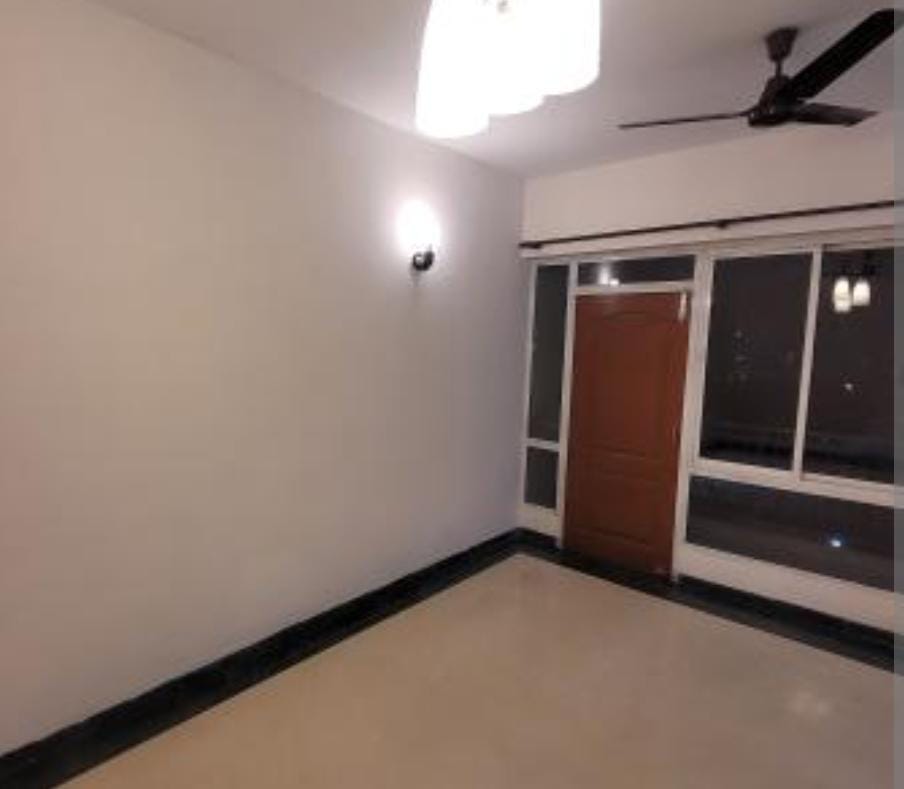 Resale 3 Bedroom 2927 Sq.Ft. Apartment in Tata Raheja Raisina Residency