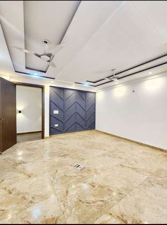 3 BHK Builder Floor फॉर रीसेल इन Chattarpur Delhi  6182700