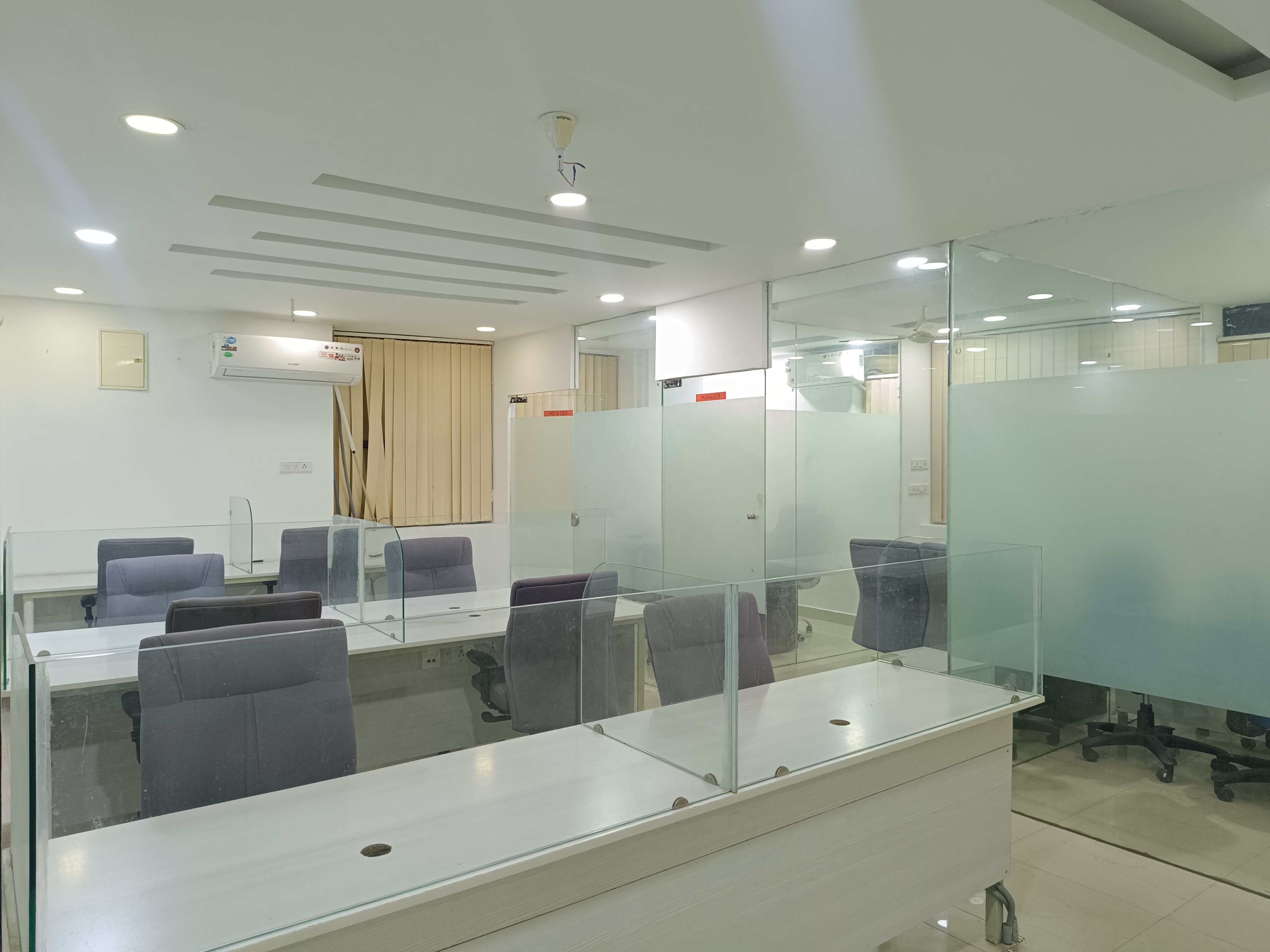 Rental Commercial Office Space 1111 Sq.Ft. in Madhapur Hyderabad 6184224