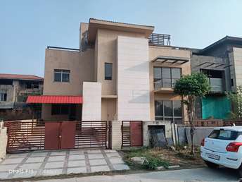 5 BHK Villa For Resale in Unitech Uniworld Resorts The Residences Sector 33 Gurgaon 6184233