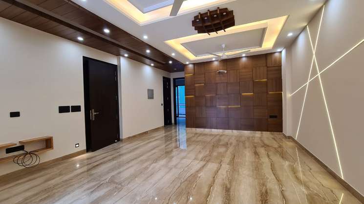 3 Bedroom 192 Sq.Yd. Builder Floor in Malibu Town Gurgaon